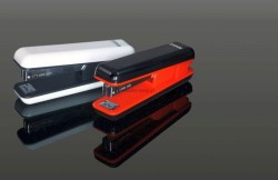 Zszywacz Eagle In Touch biało-czarny 20k (S5146)